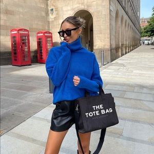 Zara 21 turtleneck sweater - as seen on fashion blogger